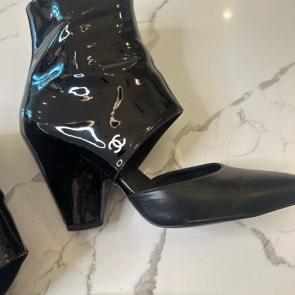 Chanel Black Patent Leather/Leather Cut Out Heels - Picture 9 of 12